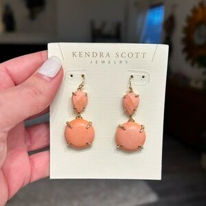 Kendra Scott Coral Women’s Drop Earrings